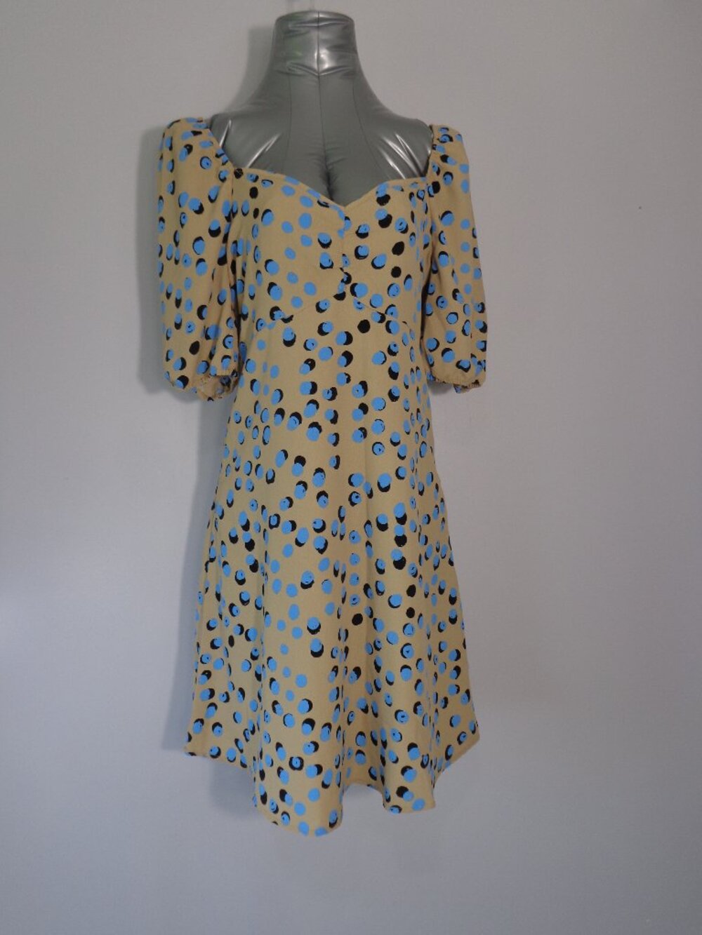 New! Vero Moda Women’s Dress In Cream With Blue Polka Dots Fit And Flare Size S‎
